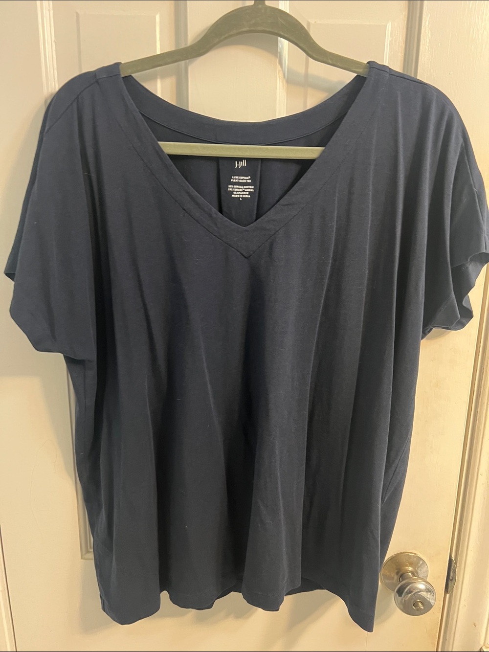 J. Jill V-Neck Short Sleeve Tee in Navy Blue